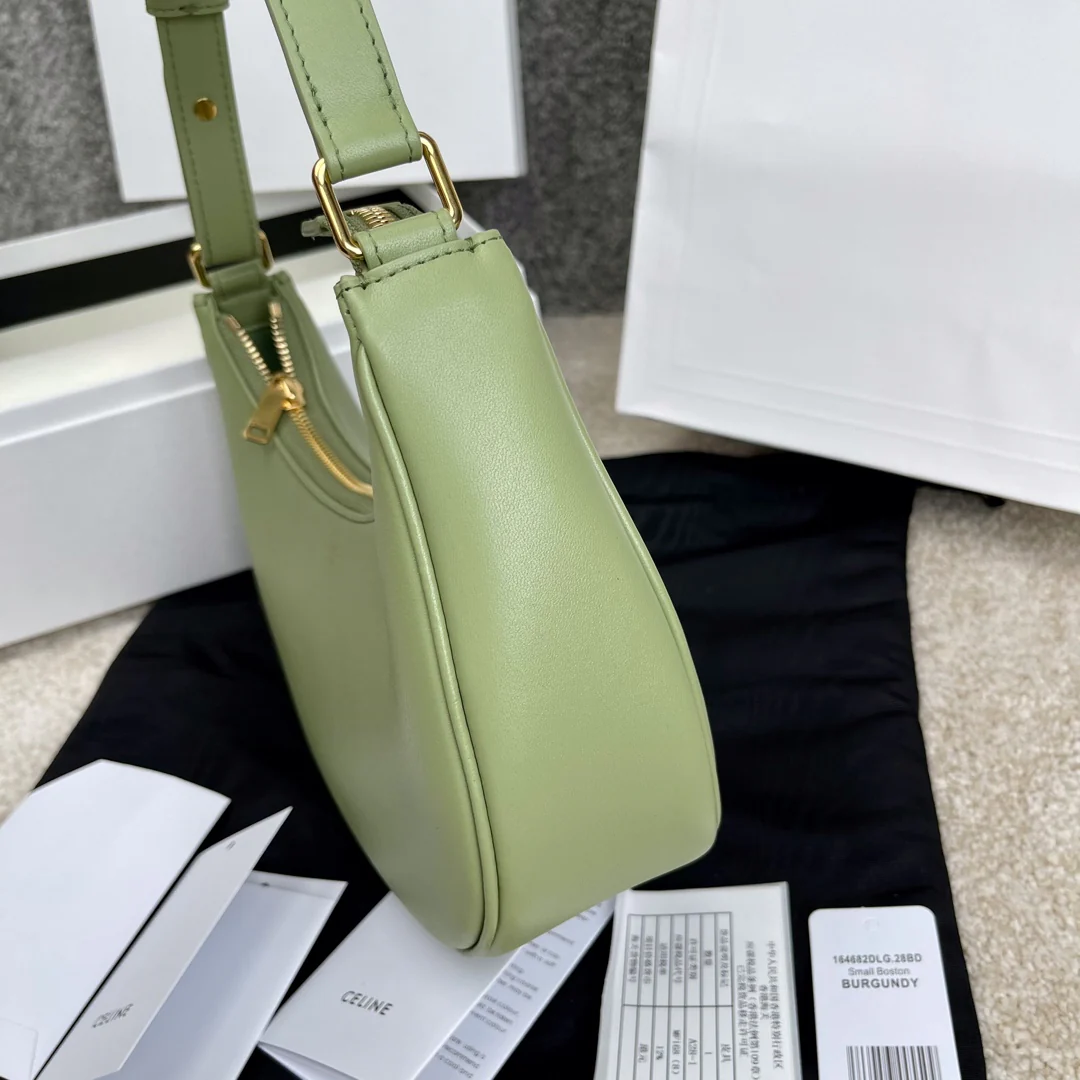 Сумка Celine-ava из гладкой телячьей кожи