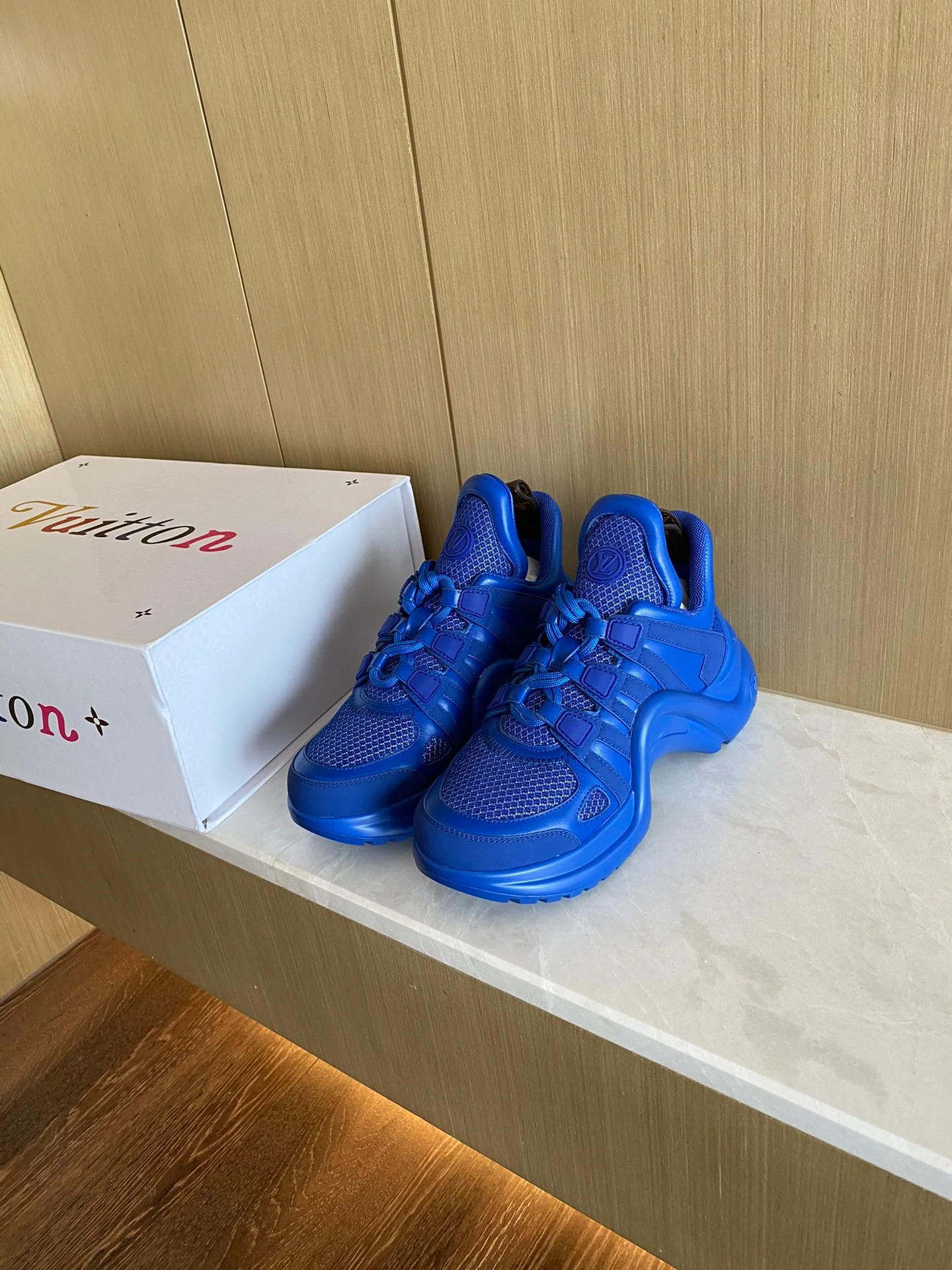 Обувь LV - LV - массивные кроссовки - 1