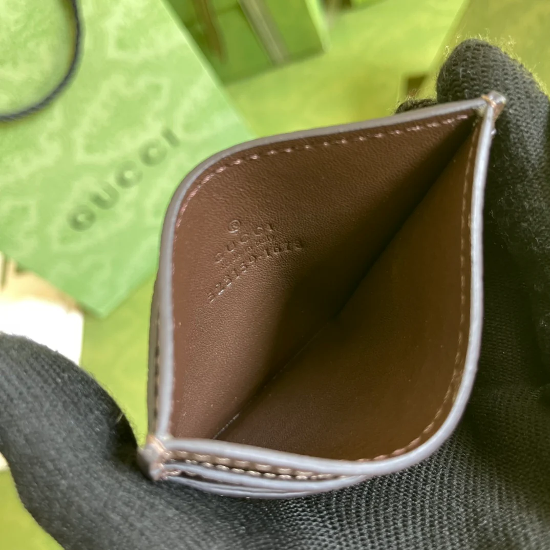 Gucci 卡包／卡片夹／名片夹