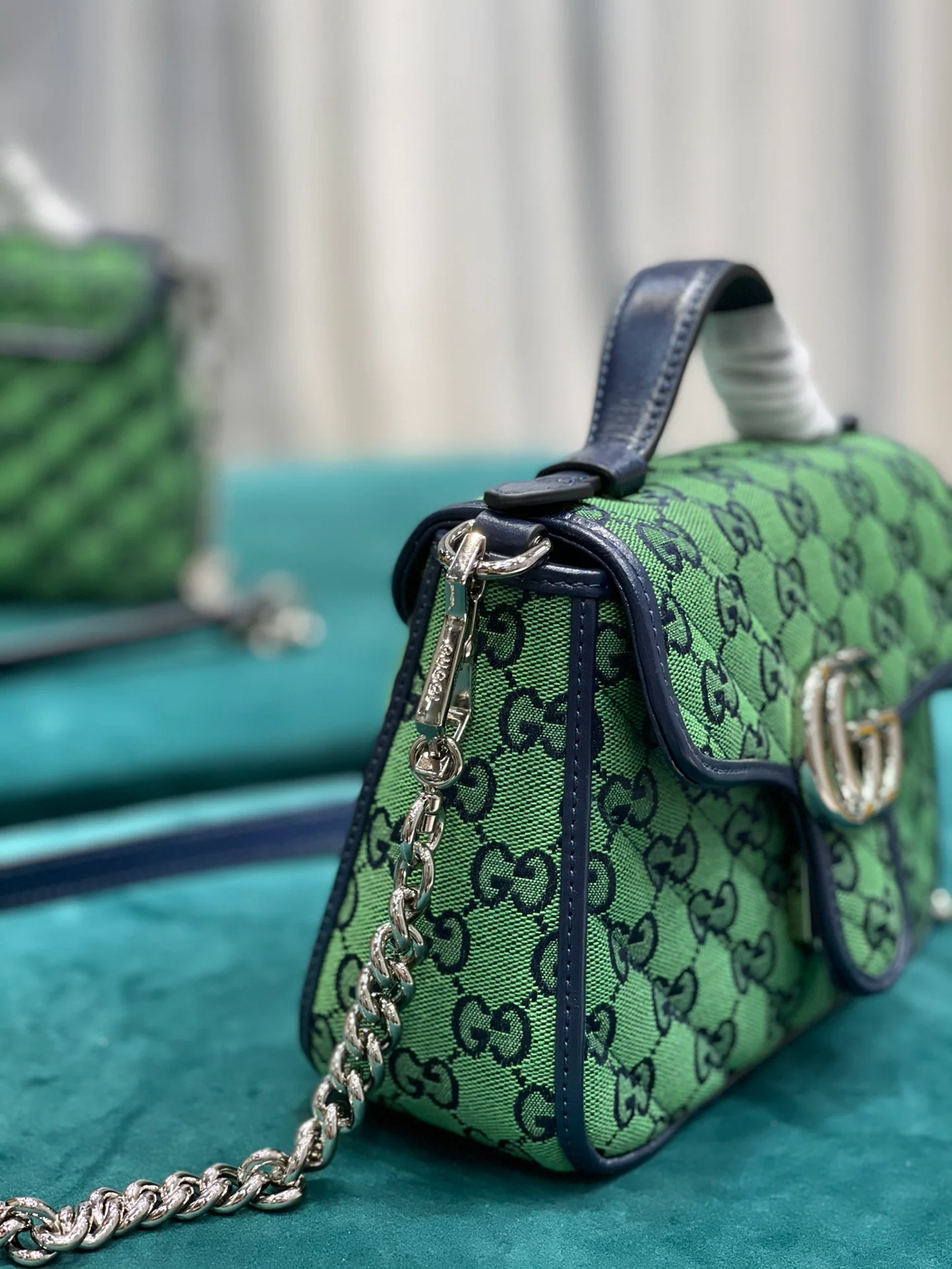 Сумка-тоут Gucci из серии Marmont - 21-15-5-8 см-2