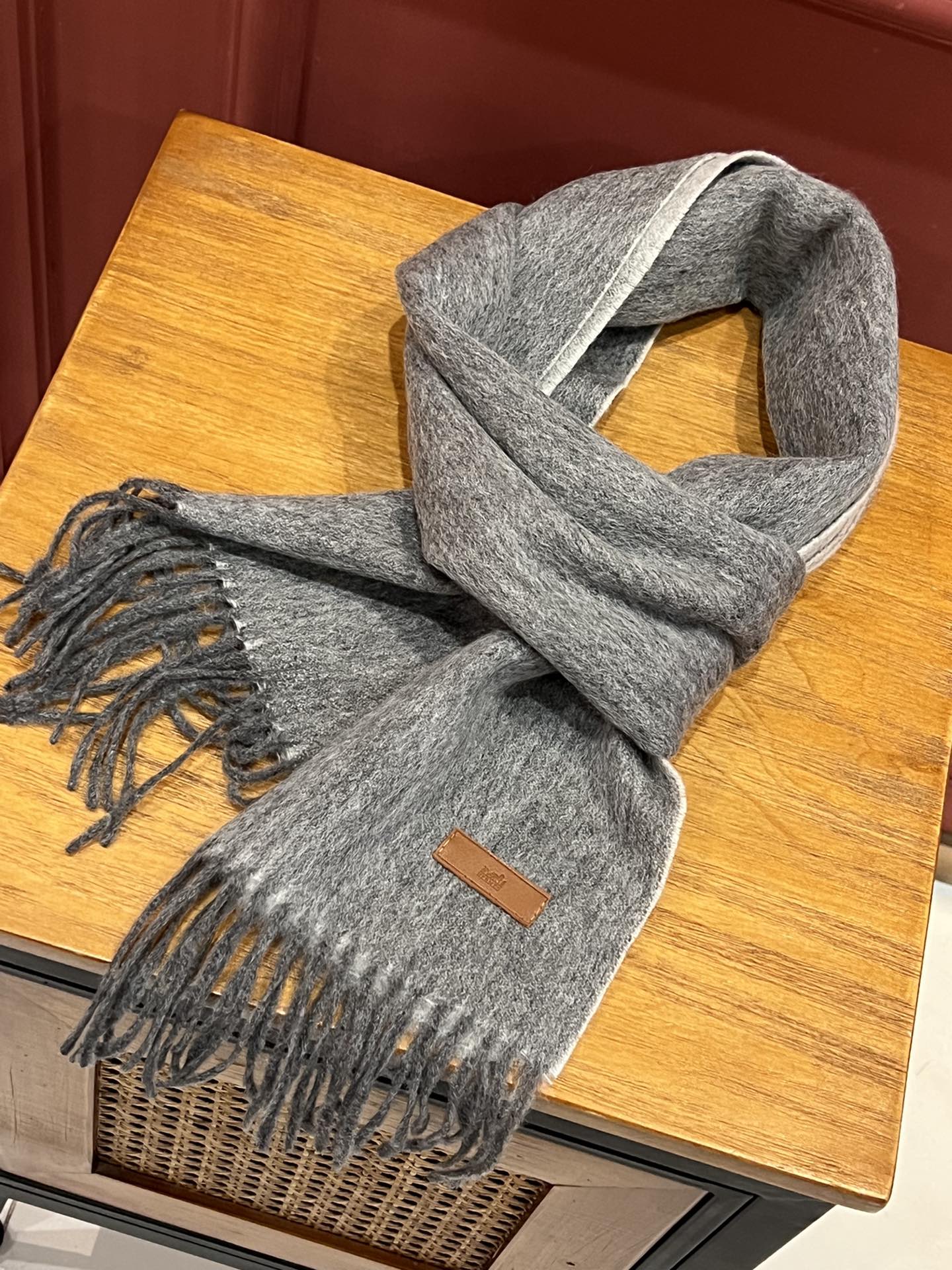 Двусторонний кашемировый шарф Hermes - 180-30 см - тонкий монгольский кашемир - светло-серый