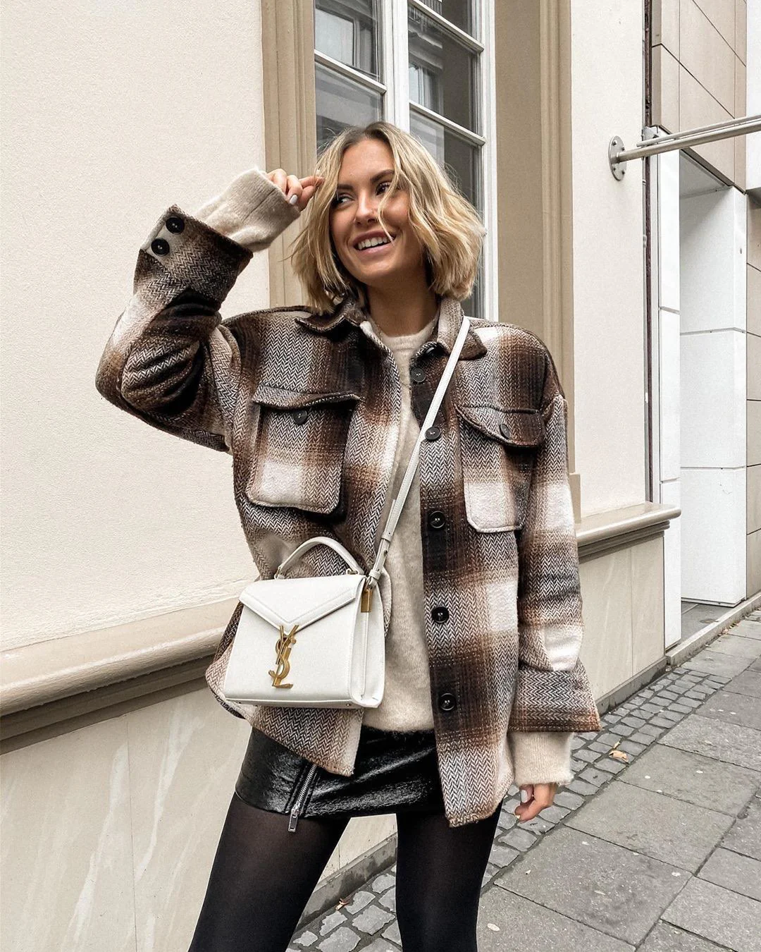 YSL Cassandra Mini 20cm - Body Sharing