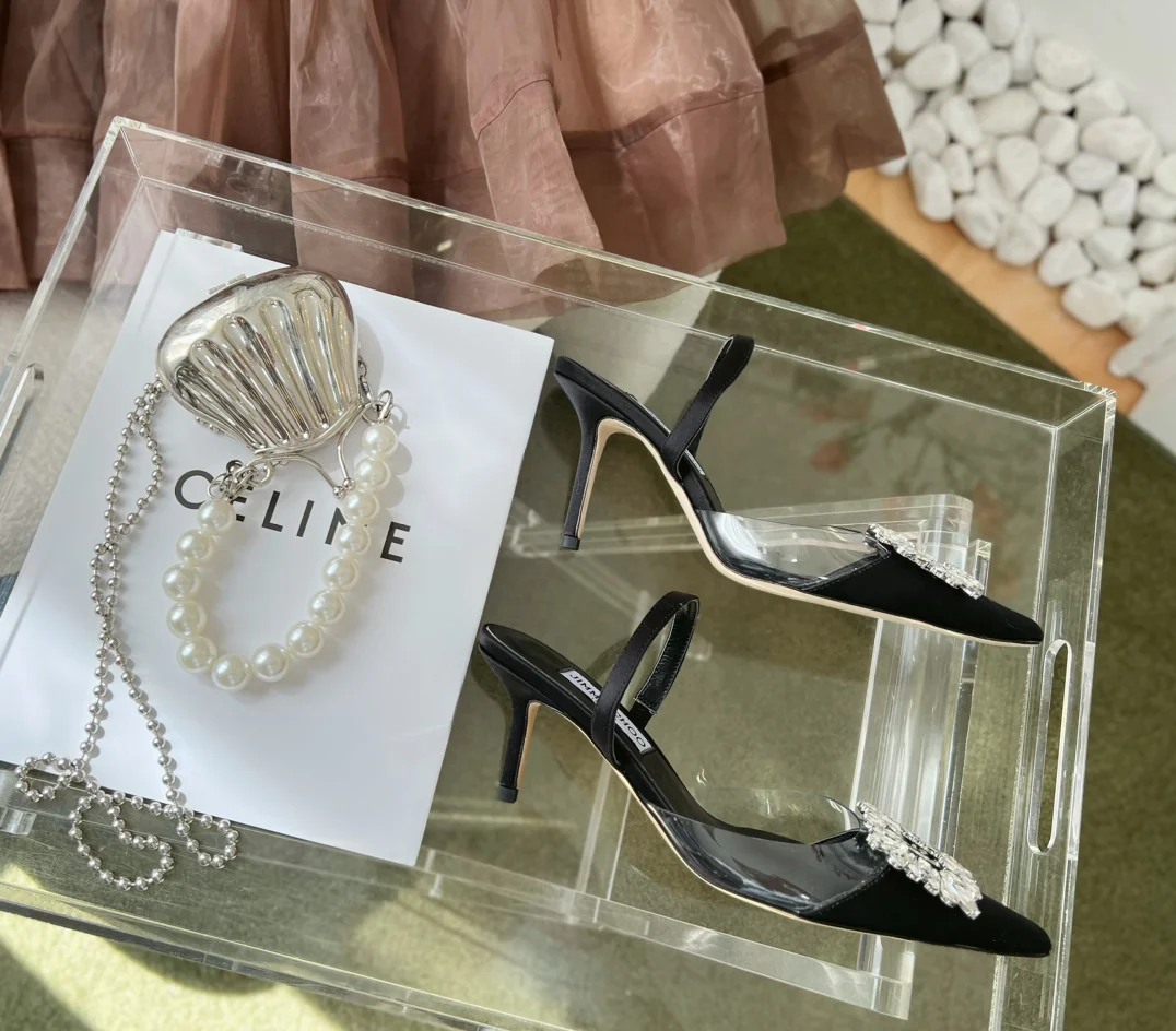 Босоножки на шпильке Jimmy Goddess Series с бриллиантовой пряжкой - черные