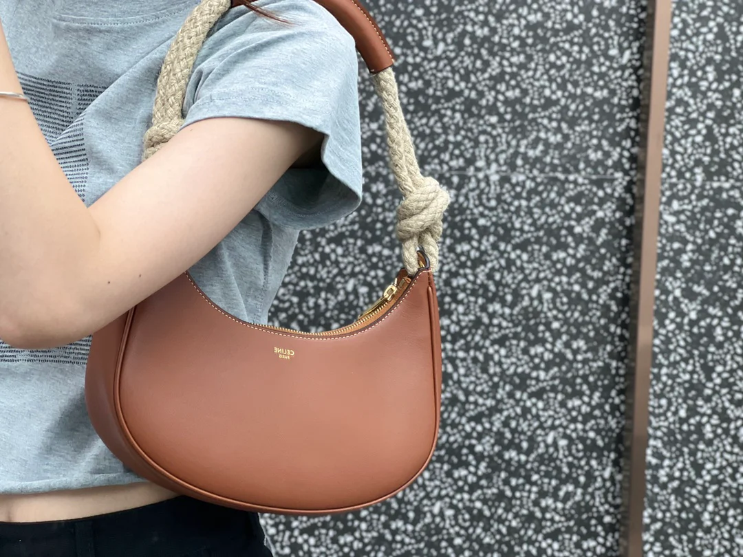 Сумка через плечо Celine Ava - плечевой ремень из конопляной веревки - бежево-коричневого цвета