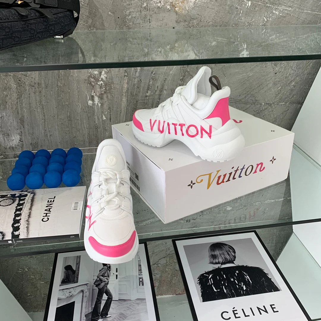 Обувь LV - Массивные кроссовки LV - 22