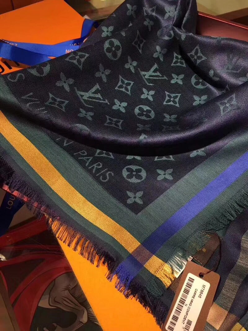 Шелковый шарф LV-140 Monogram — модель высшего класса с исключительно мягкой текстурой — 2 шт.
