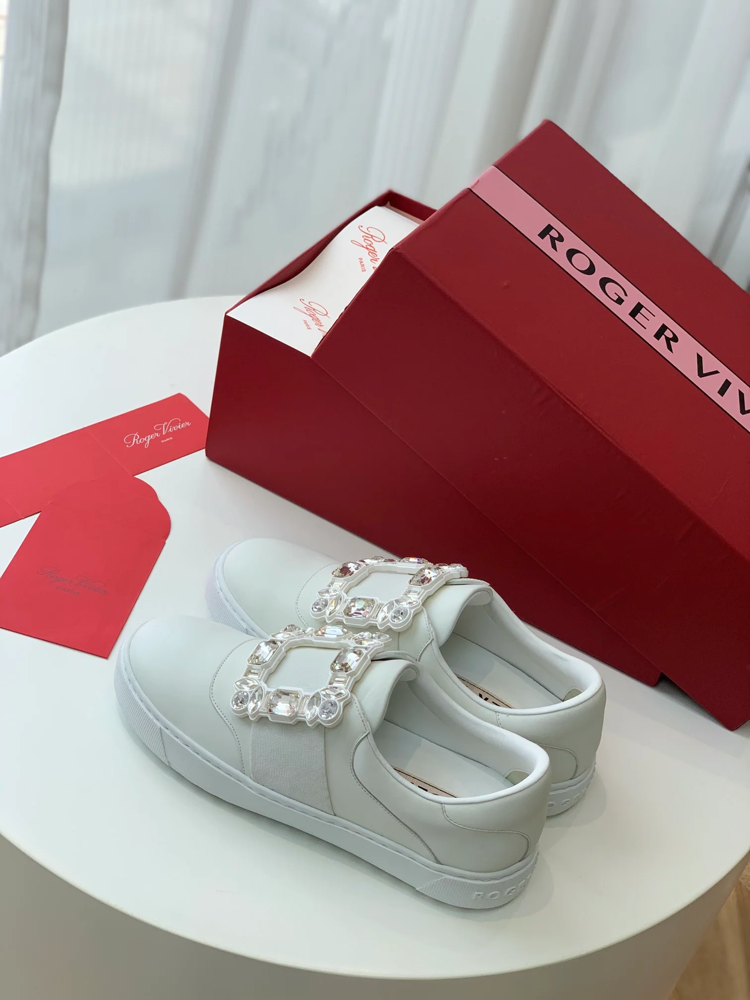 Обувь RV Shoes - Новинка весны/лета 2023 - Белые кроссовки из натуральной кожи