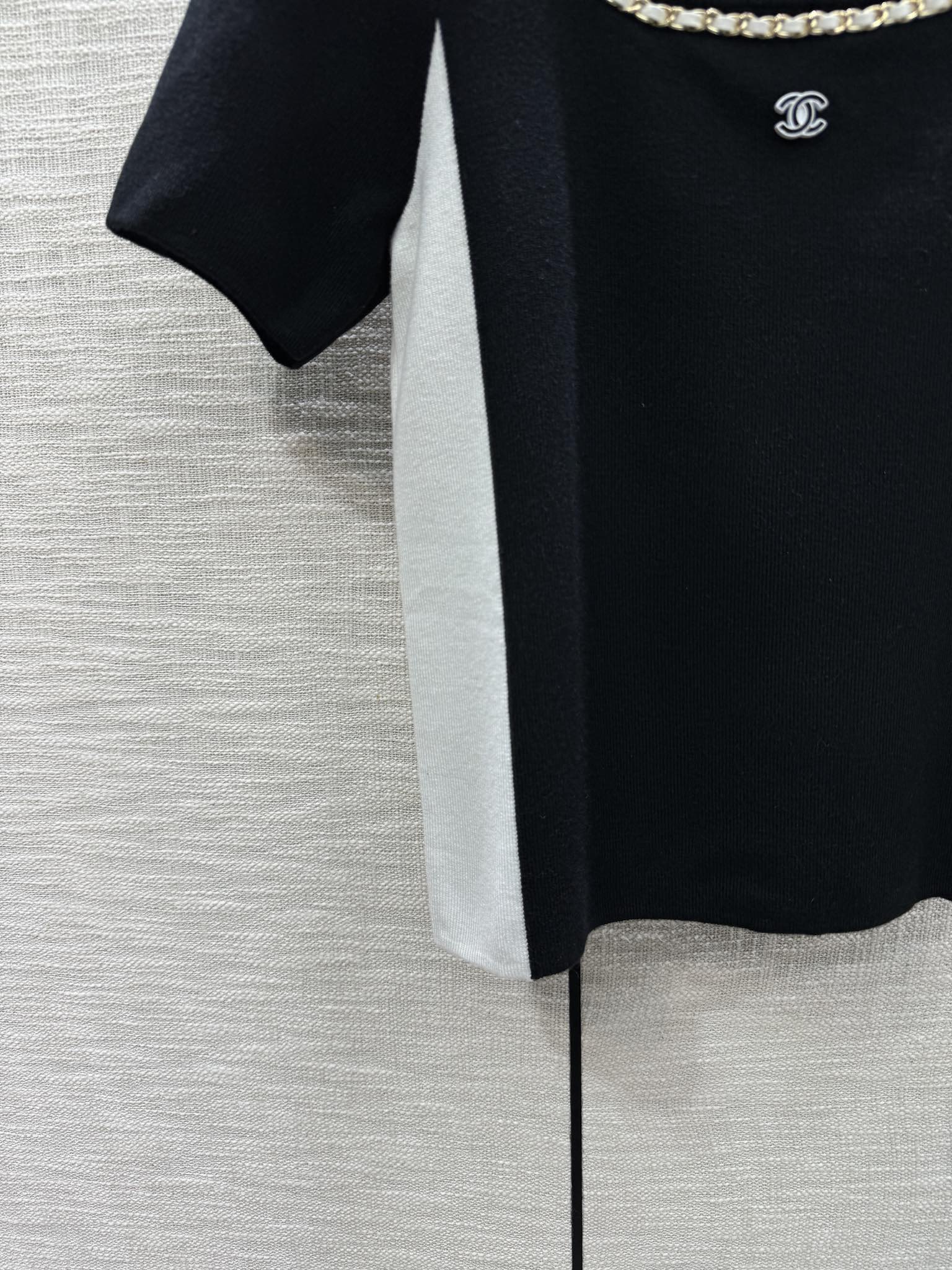 Chanel 2403 - Рубашка с короткими рукавами, связанная вручную, в виде цепочки - Черная