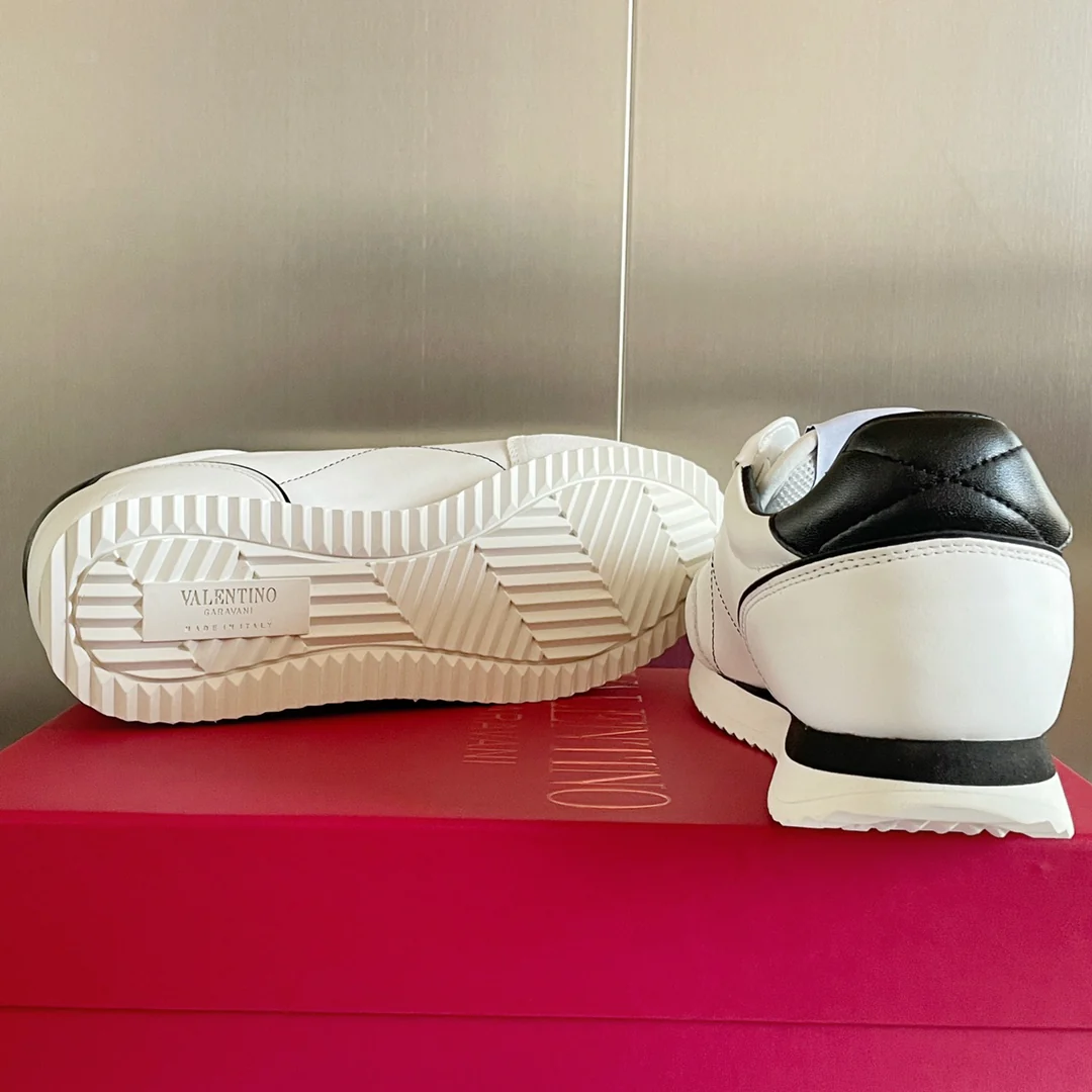 Спортивные повседневные туфли Valentino с заклепками - для пар - черная отделка