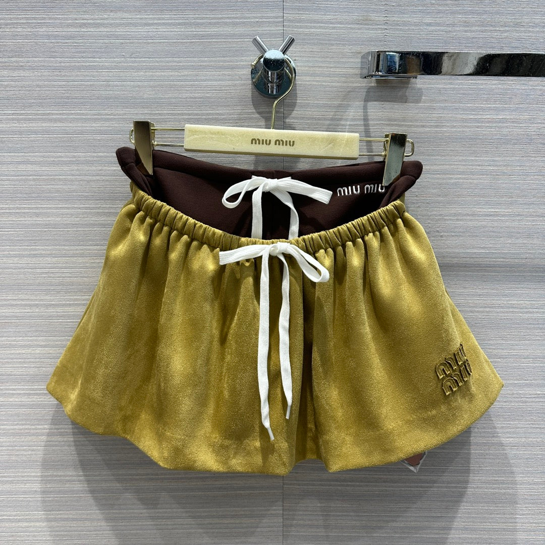 Miu Miu - 2404 - Весенне-летний комплект ?Интеллектуальный шик?: брюки и юбка - Оливково-зеленый