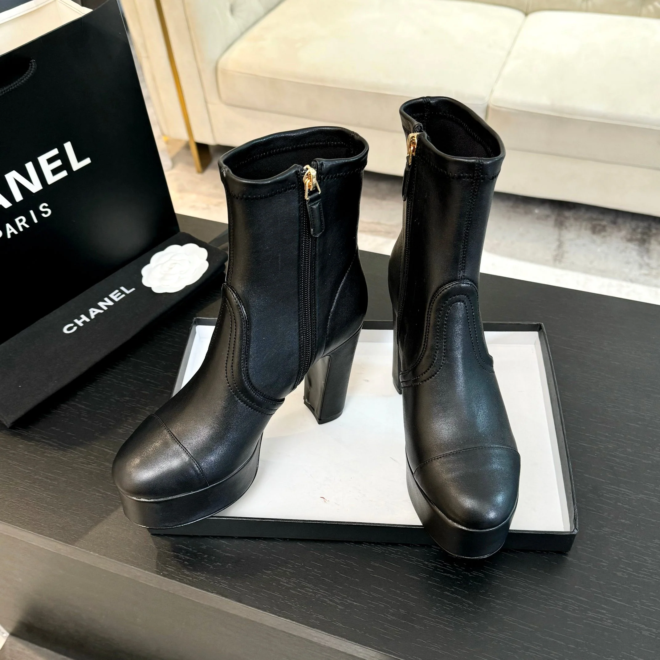 Ботинки Chanel Stretch 2024 - черные