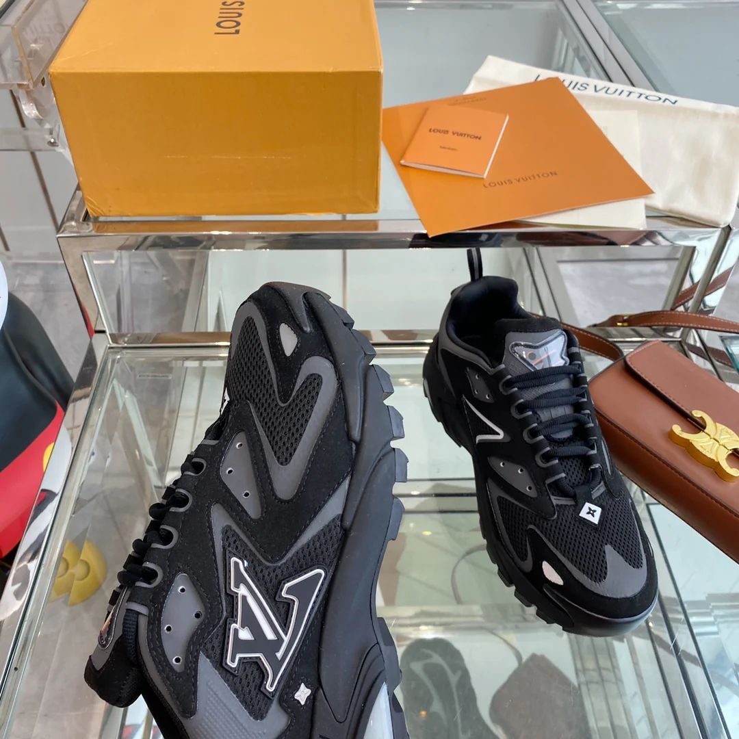 Кроссовки LV Runner Tatic - черные