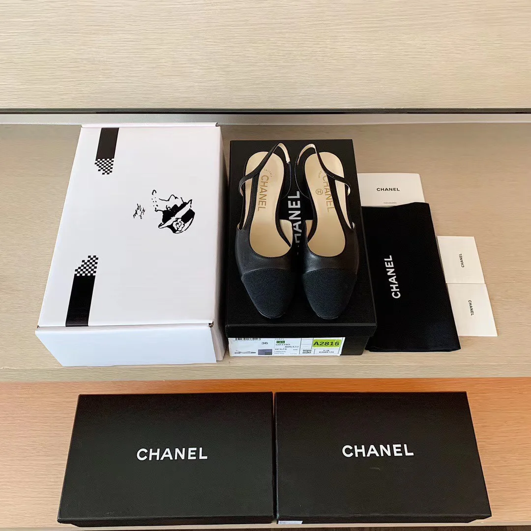 Классические сандалии Chanel - балетки - черные