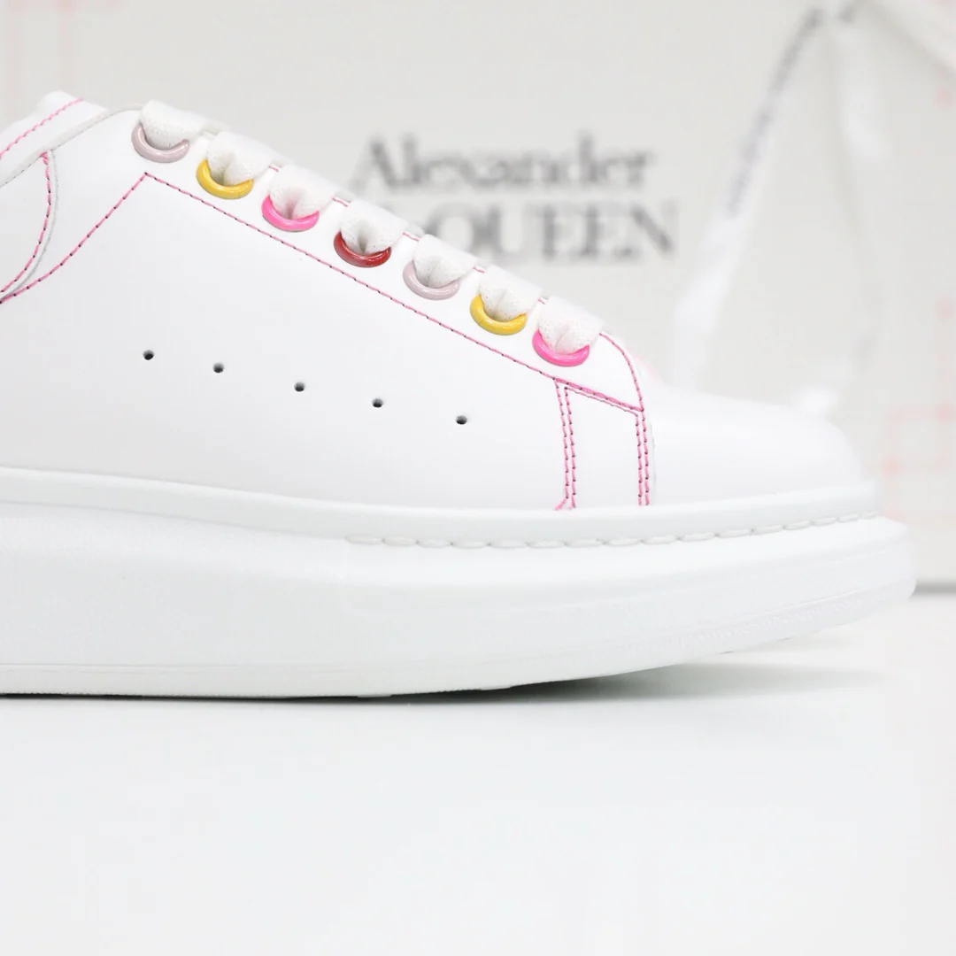 McQueen - Классические белые кроссовки - Розовые полоски