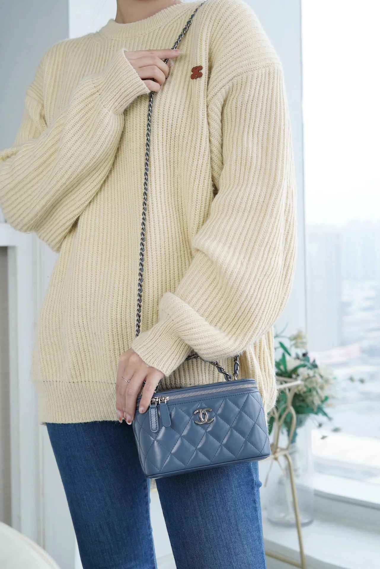 Chanel - Маленькая сумка Double C - Длинная сумка-коробочка с ручками - Пыльно-голубой