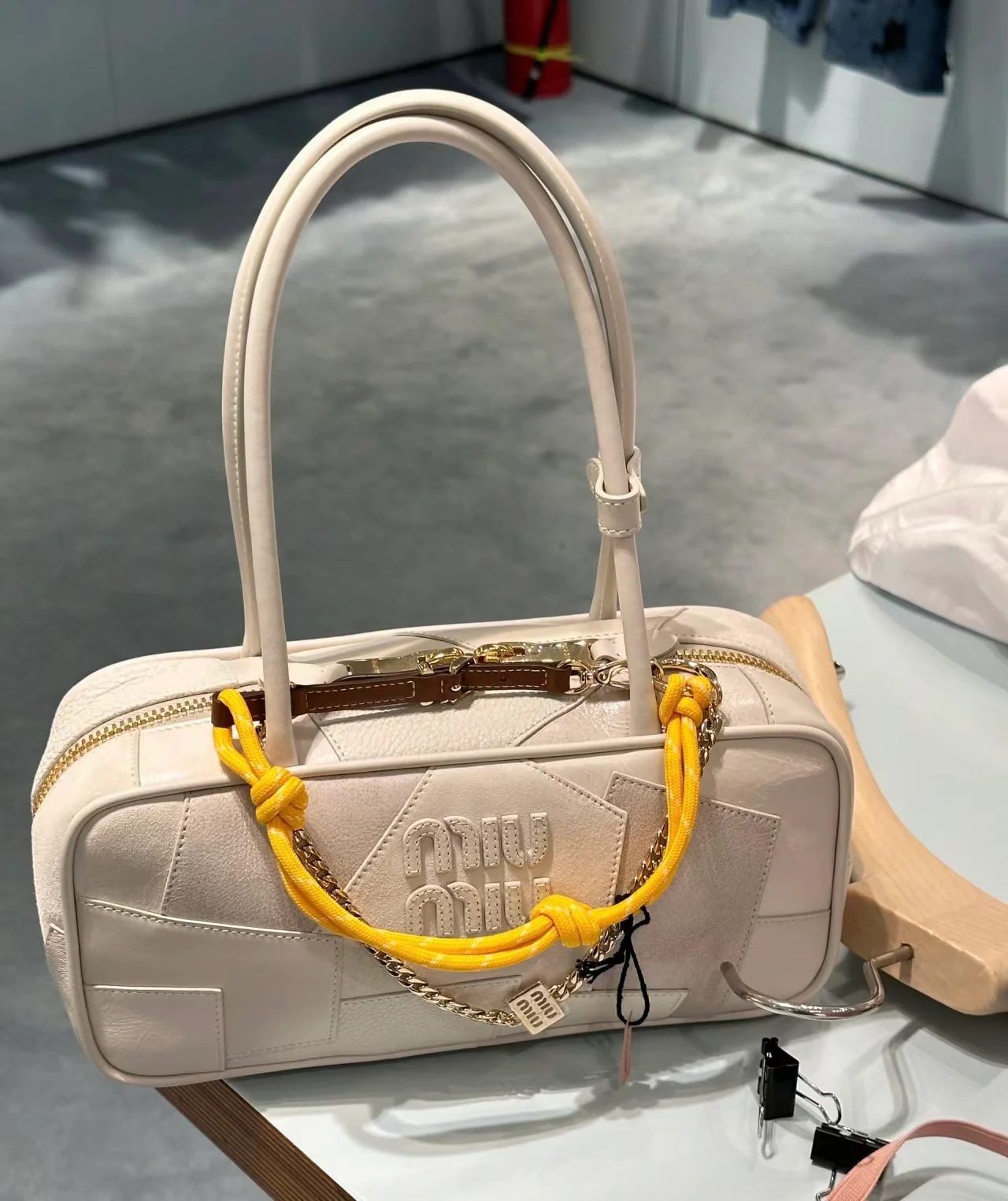 Miu Miu 520 Limited Edition - Кожаная сумка-боулинг в стиле пэчворк - Носите и делитесь