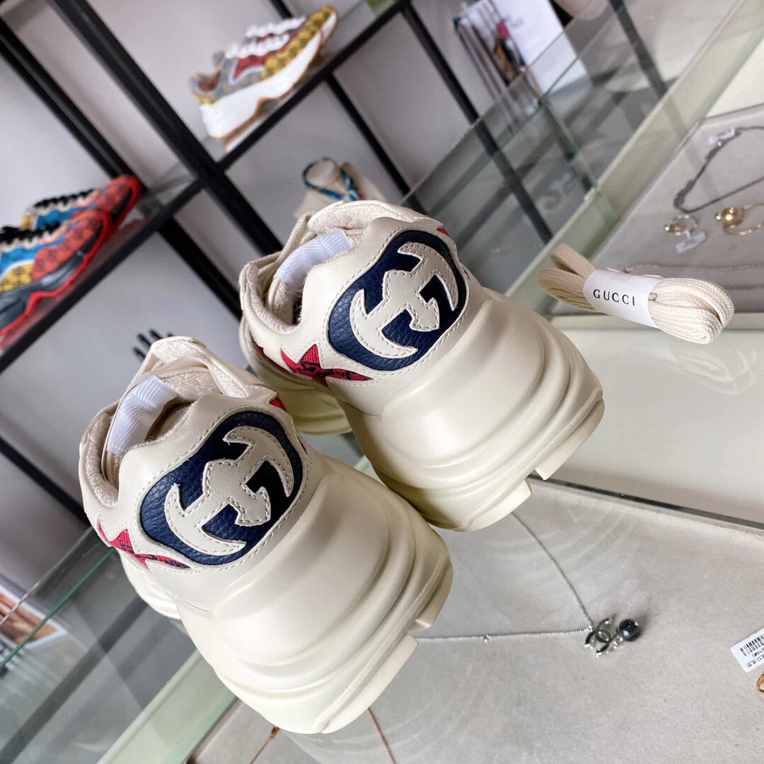 Gucci - Кроссовки в стиле 