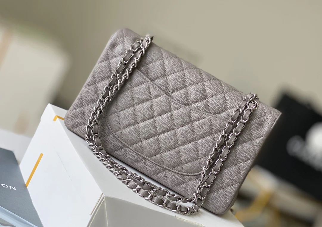 Chanel - Икра - Сумка CF - Серая с серебряной пряжкой - 25 см