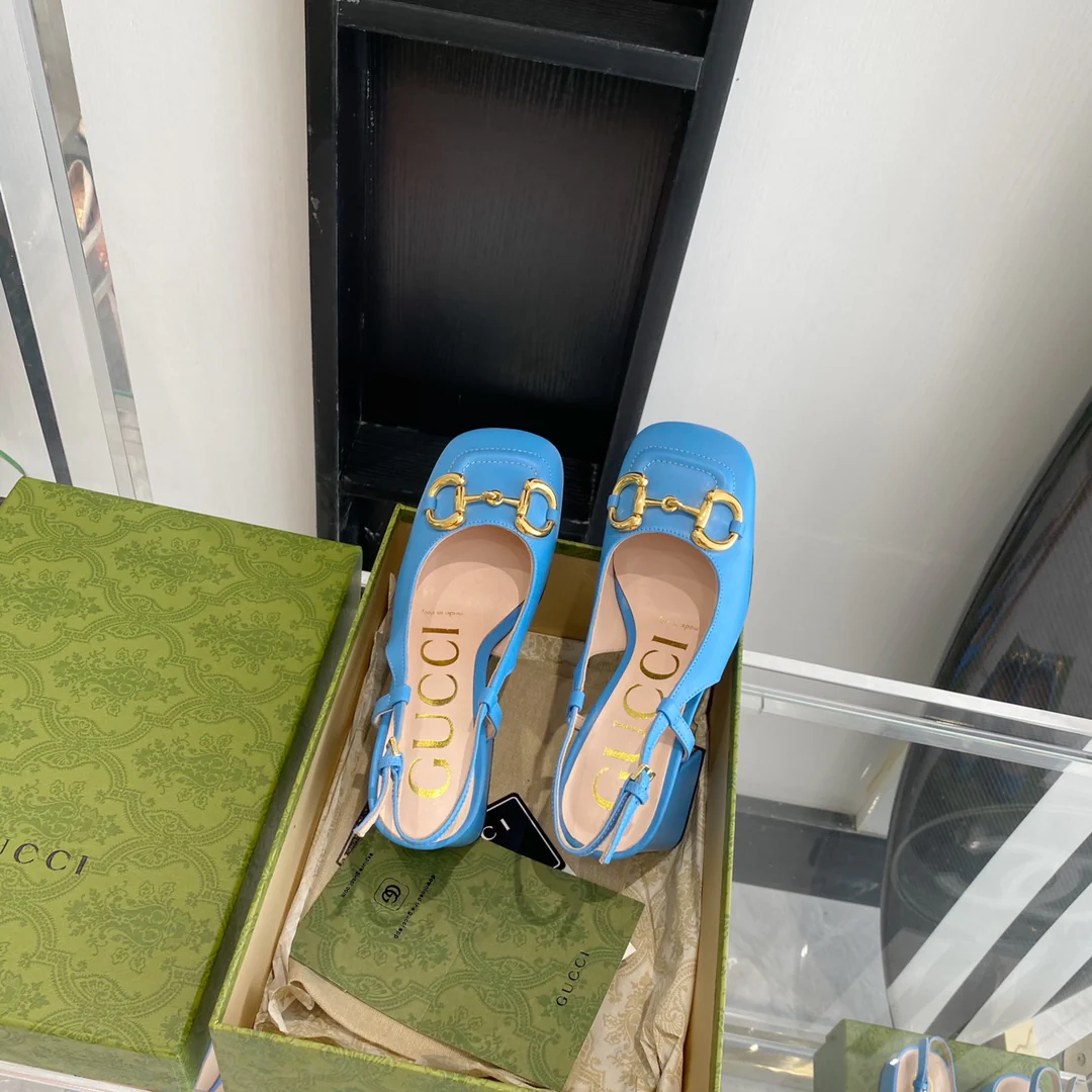 Ретро-сандалии Gucci на низком каблуке с квадратным носком - 1