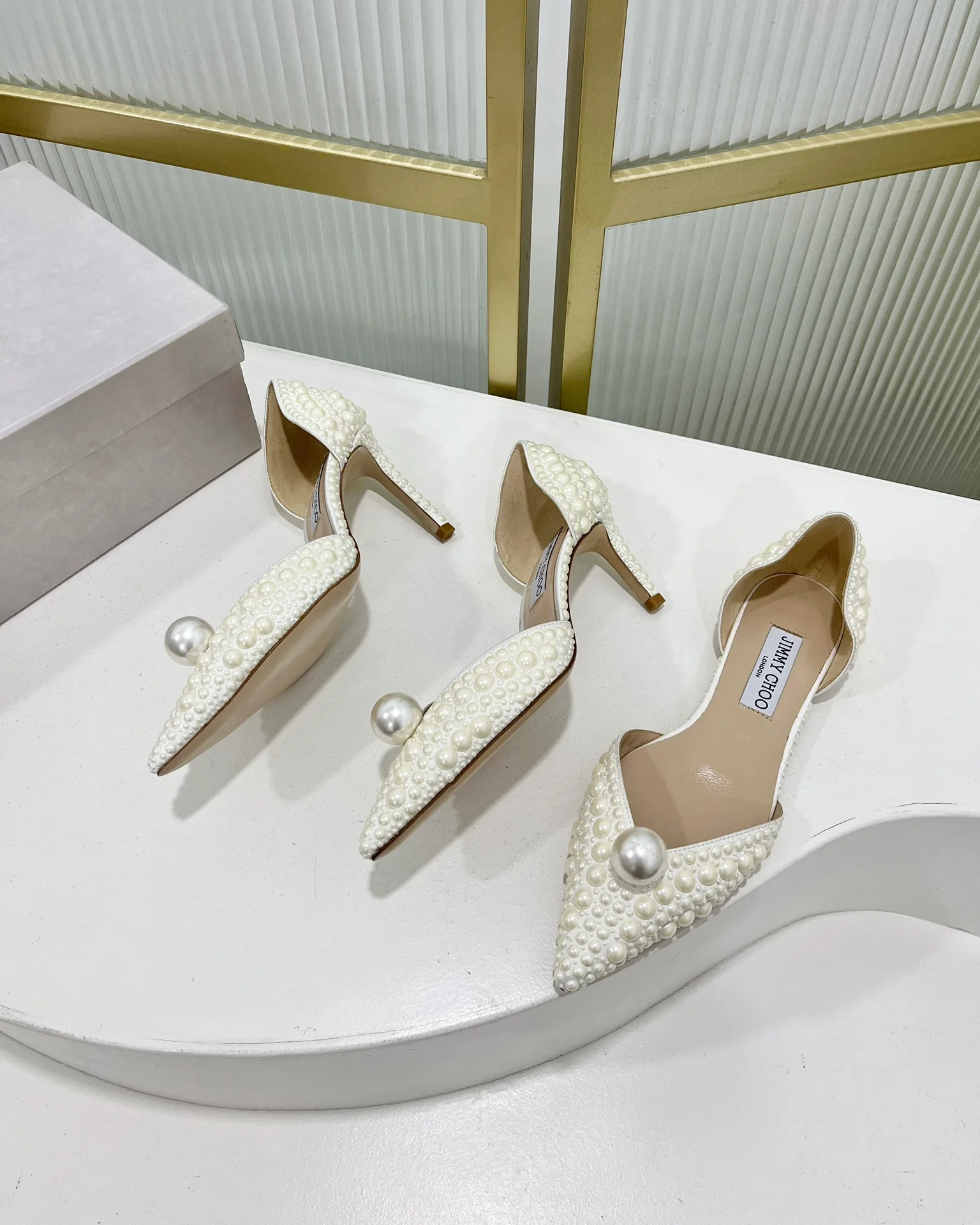 Сандалии/туфли Jimmy Retro Pearl Series на плоской подошве - белые