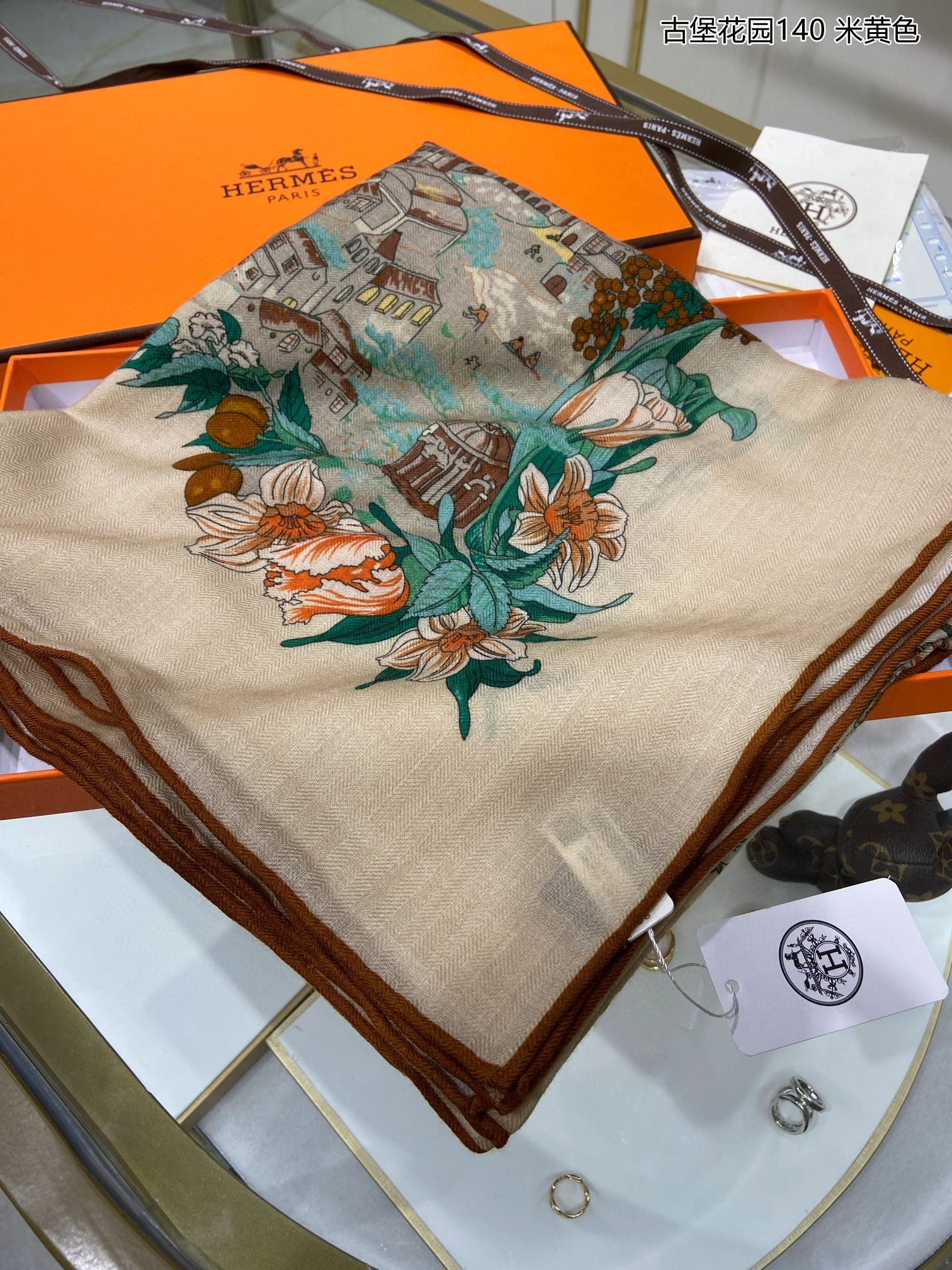 Квадратный шарф ?Замок Гермеса? для сада - 140 см - 70 - Кашемир - 30 - Шелк - 1