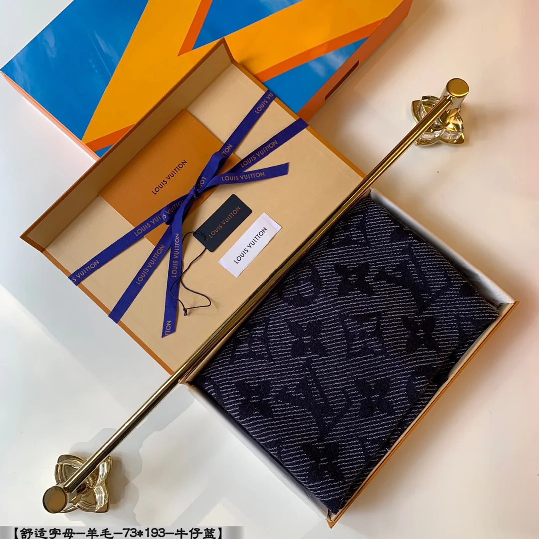 LV - Шерстяной шарф джинсового цвета