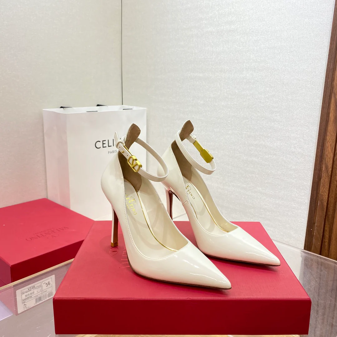 Туфли-лодочки Valentino с острым носком на шпильке - кремовый цвет - 9 см