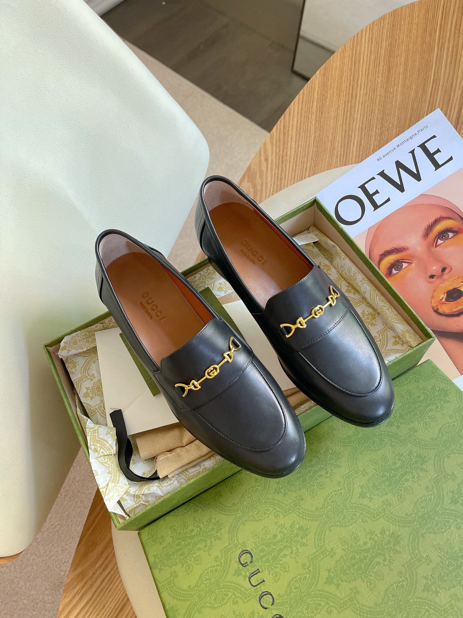 Классические уличные лоферы Gucci с пряжкой - 1