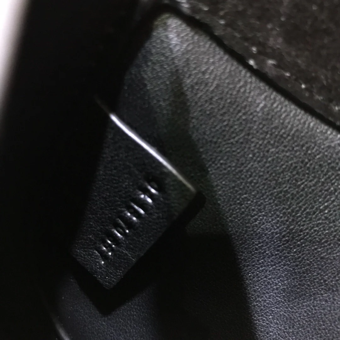 Сумка через плечо Chloe Tess - черная