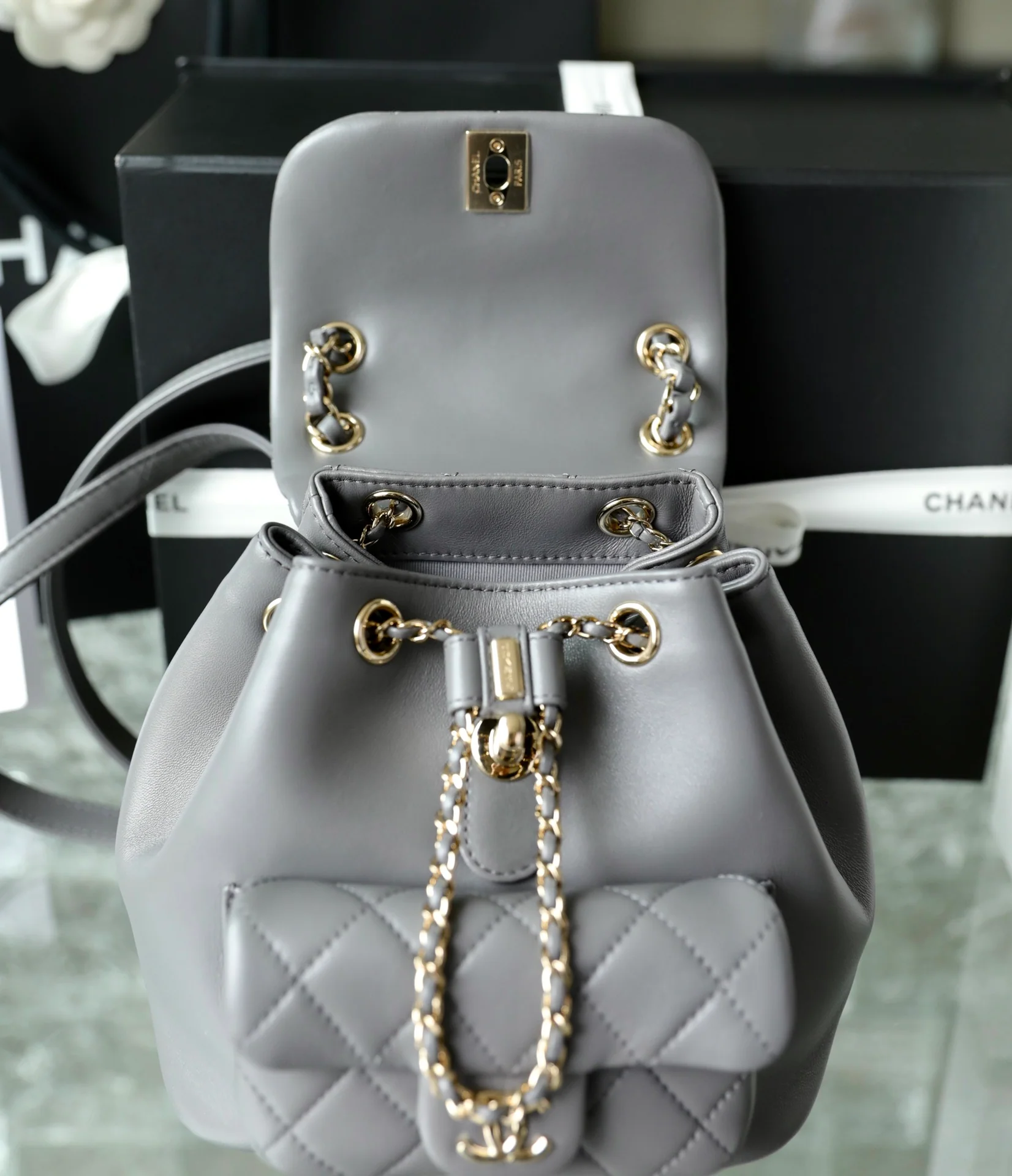 Новая коллекция Chanel ?Ранняя весна 2022? — рюкзак Duma — 1 шт.