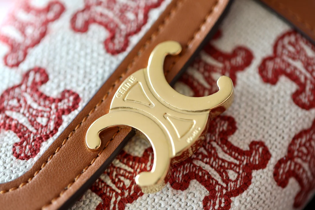 Селин - Маленькая вышивка ?Триумф? - Лисий красный