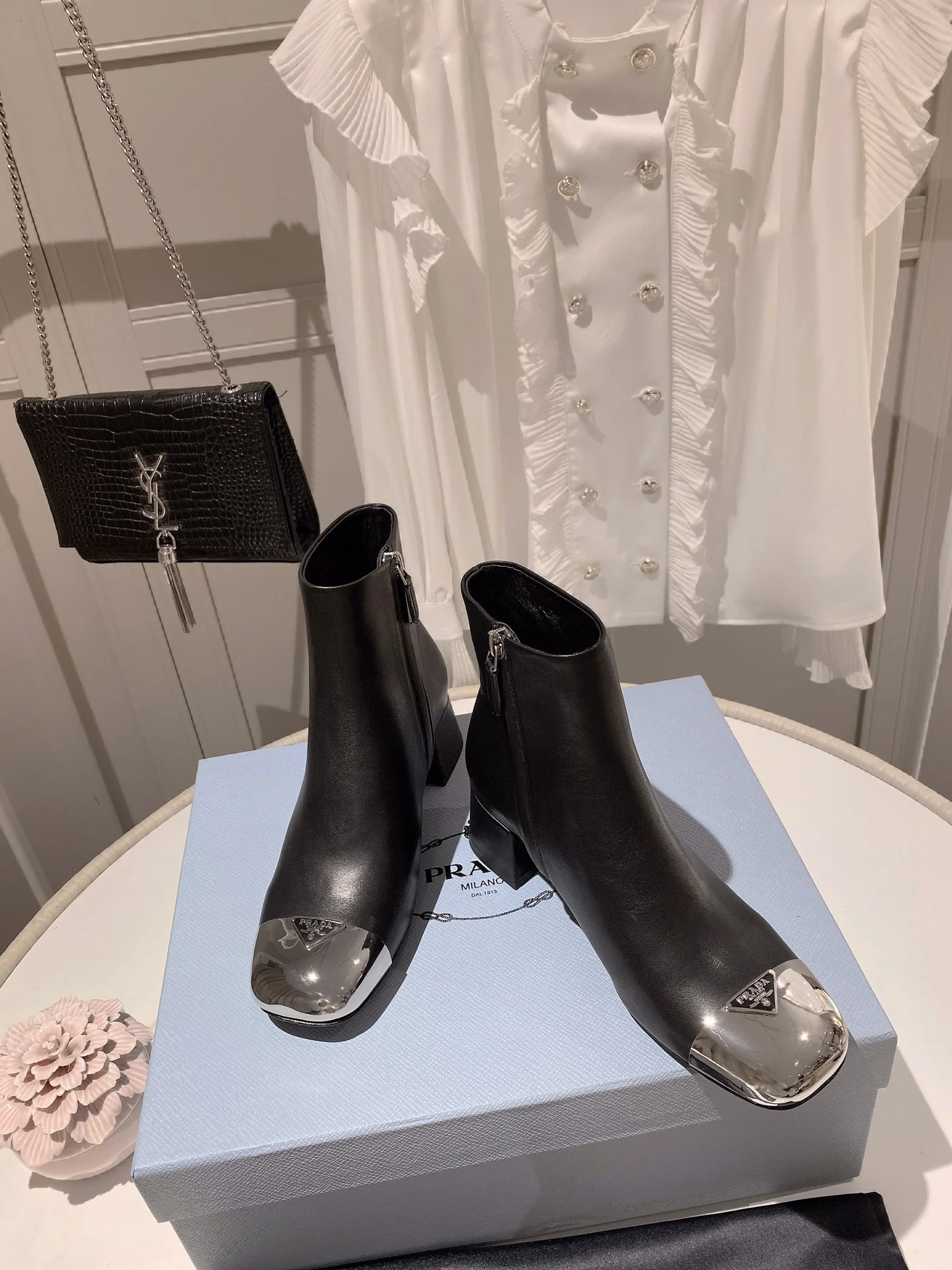 Коллекция Prada 2022 года с подиума - Ботильоны