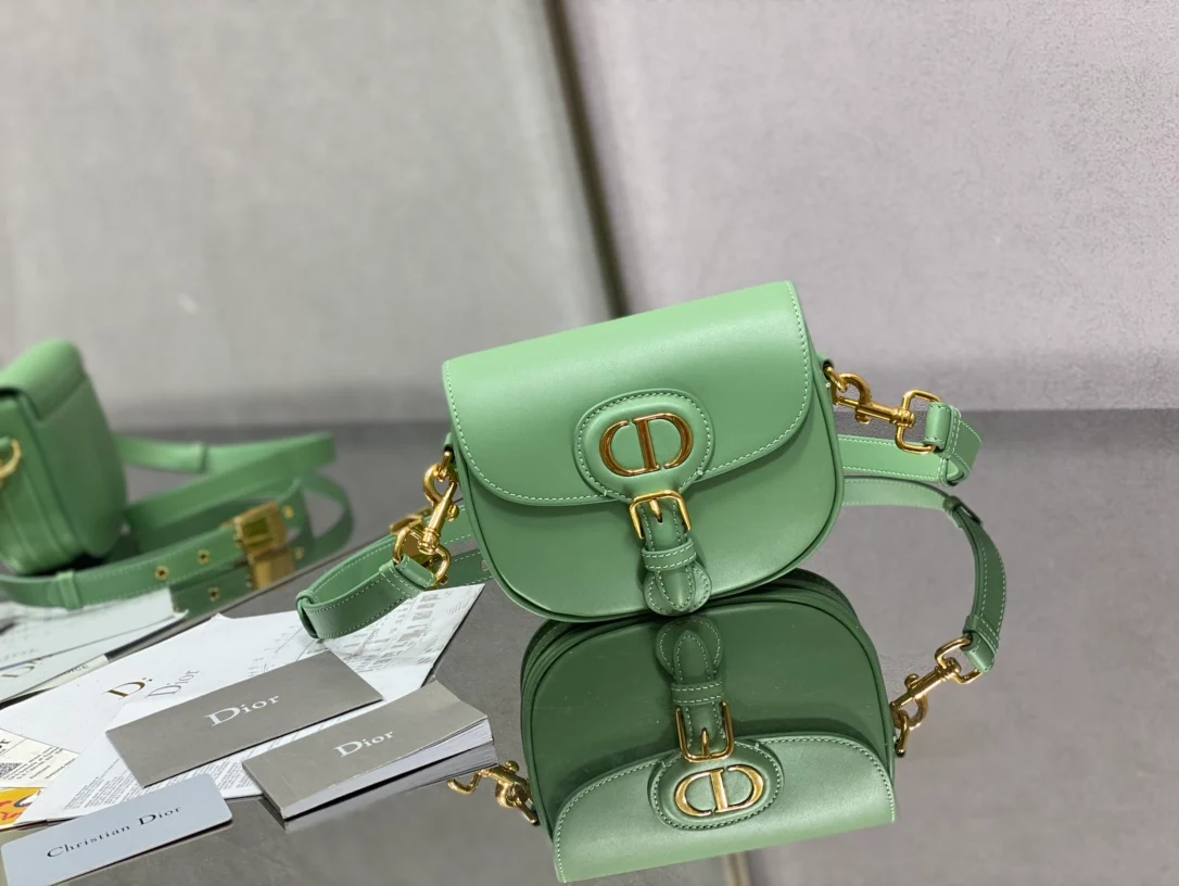 Dior Bobby Small 18 см, мятно-зеленая кожа