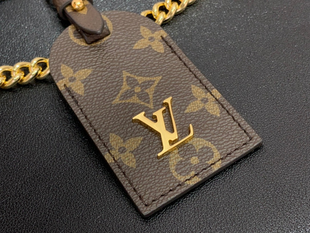 LV-m13140-nova-маленькая сумочка-черная