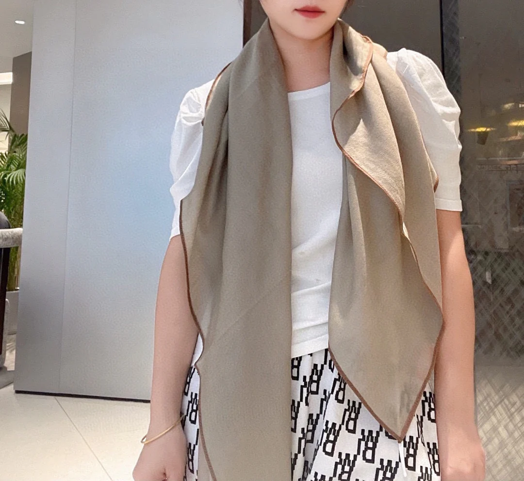 Шарф из кашемировой пряжи Hermes