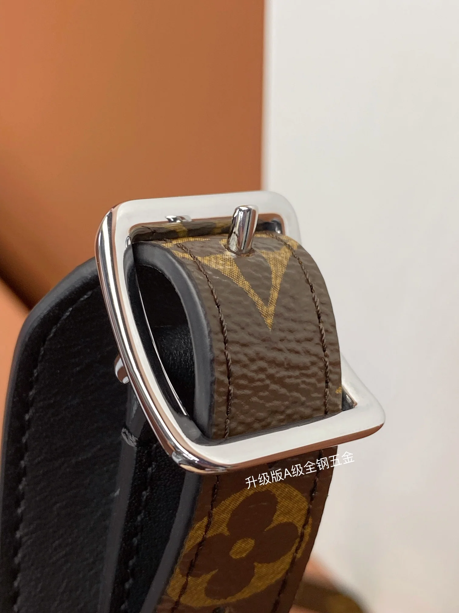 m24861-LV-Carryall-Cargo Crossbody Bag-Small