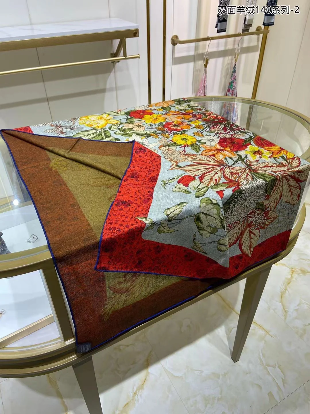 Большой двусторонний шарф Hermes - 136 см - 30 - Шелк 70 - Шерсть - 14