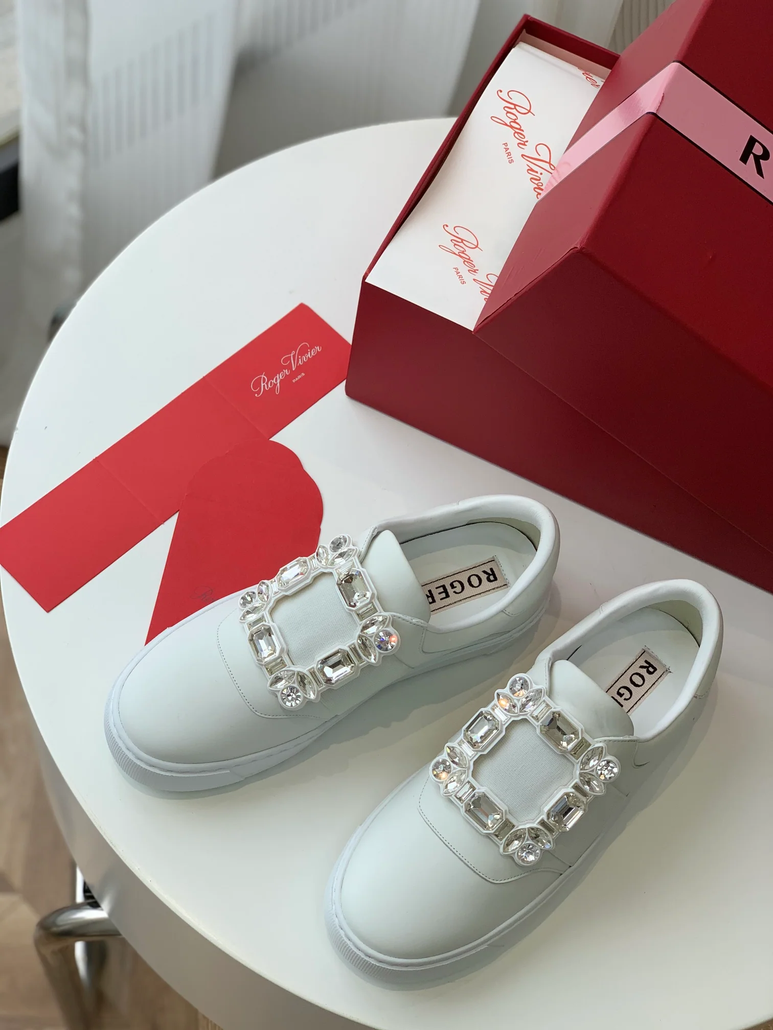 Обувь RV Shoes - Новинка весны/лета 2023 - Белые кроссовки из натуральной кожи