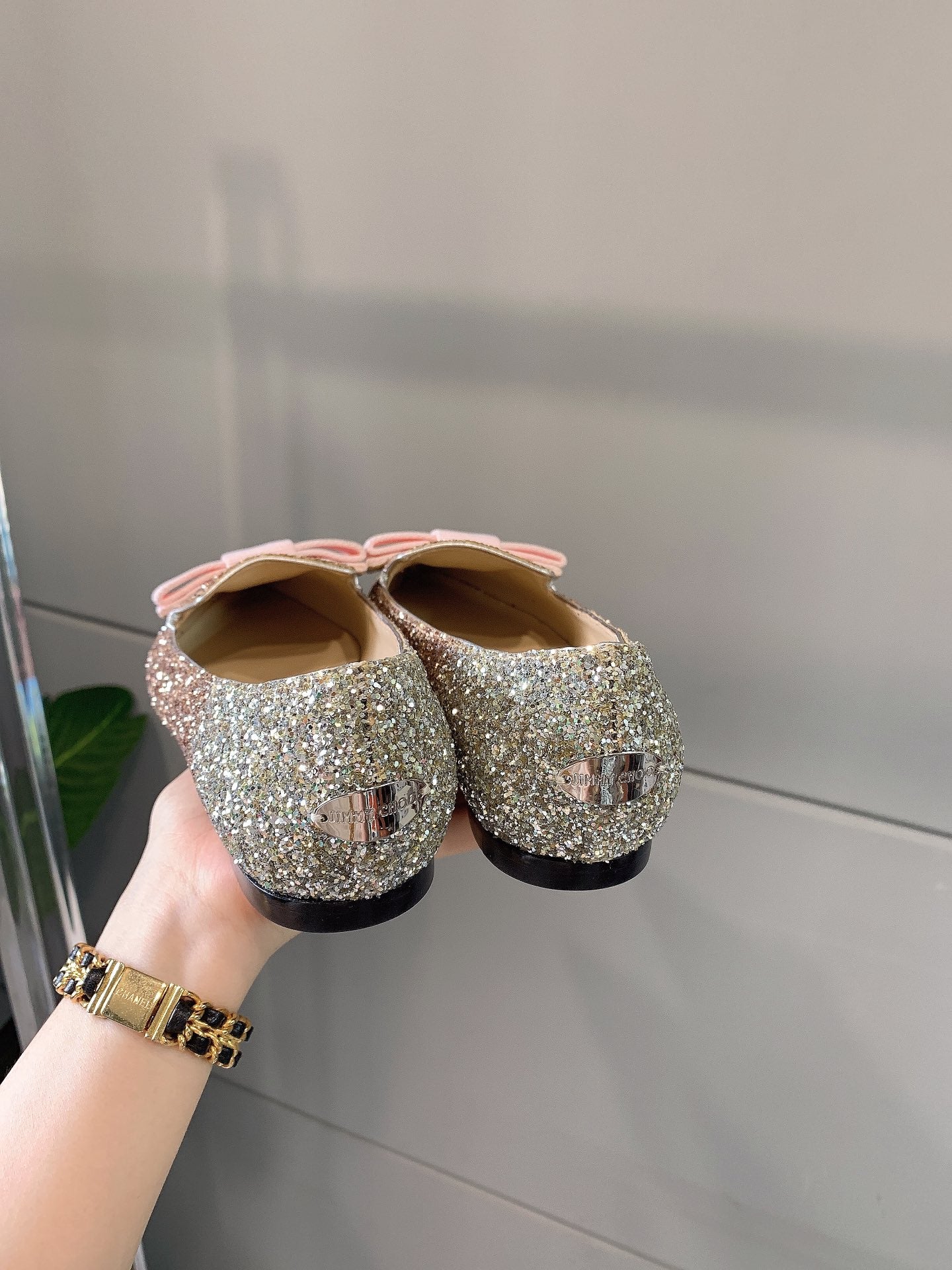 Блестящие балетки Джимми с острым носком