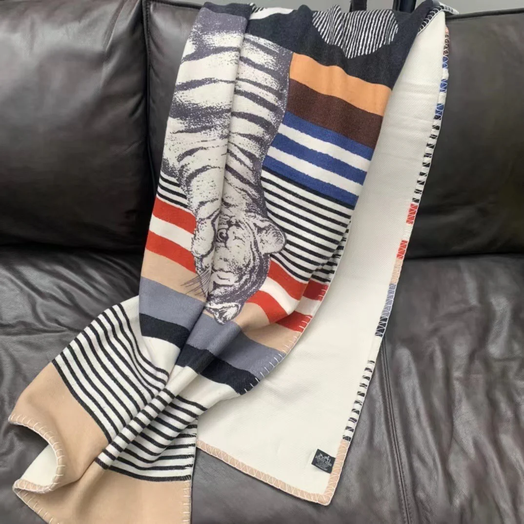 Hermes - Новое одеяло с тигром