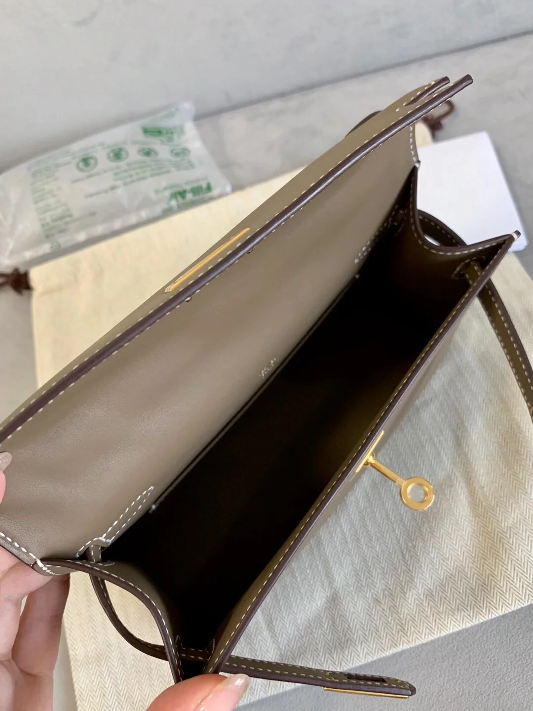 Hermes Kelly Mini 1st Generation 22 Swift Elephant Grey Gold Buckle