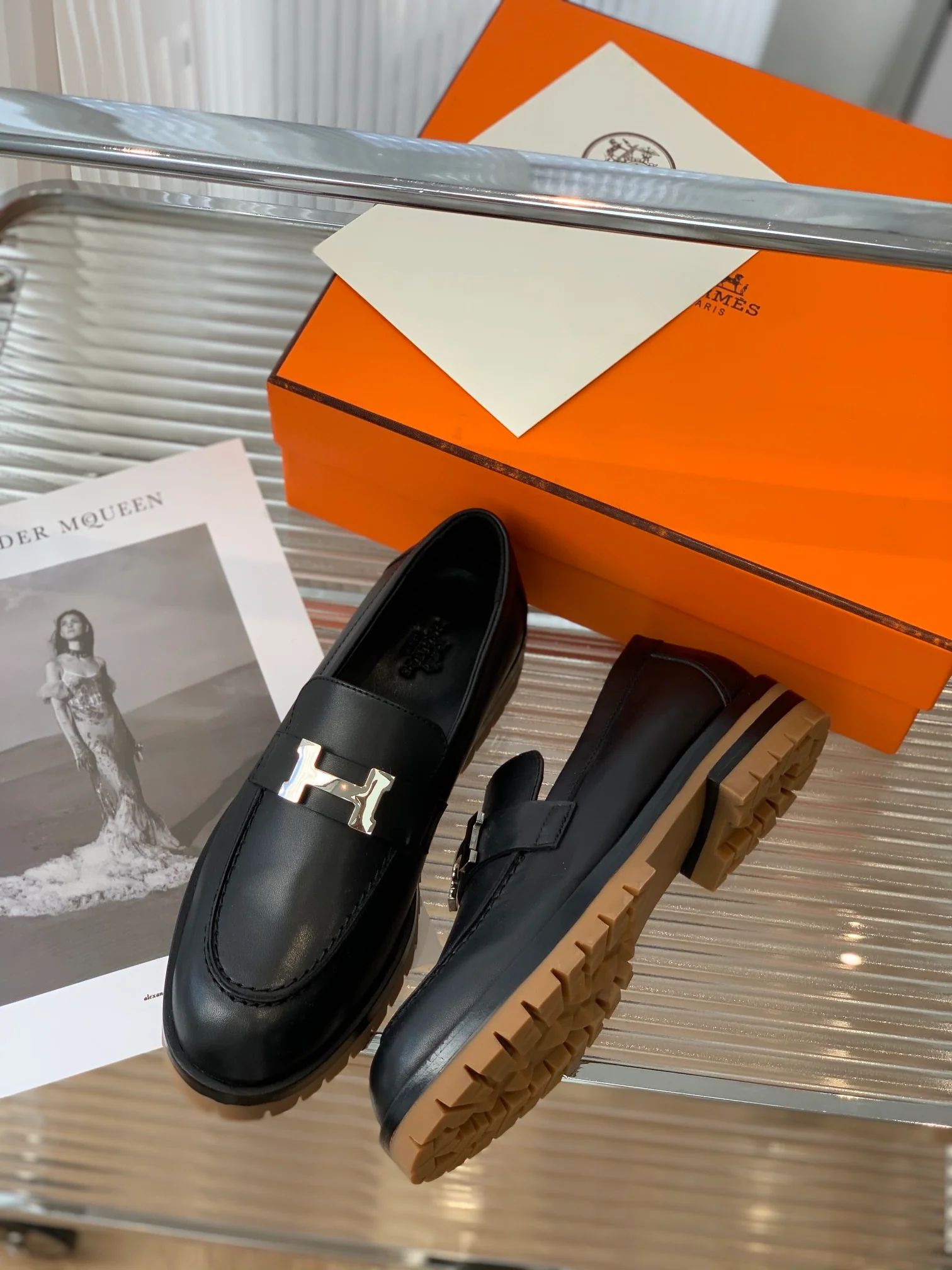 Hermes - Новинка сезона осень/зима 2022 - Акростики