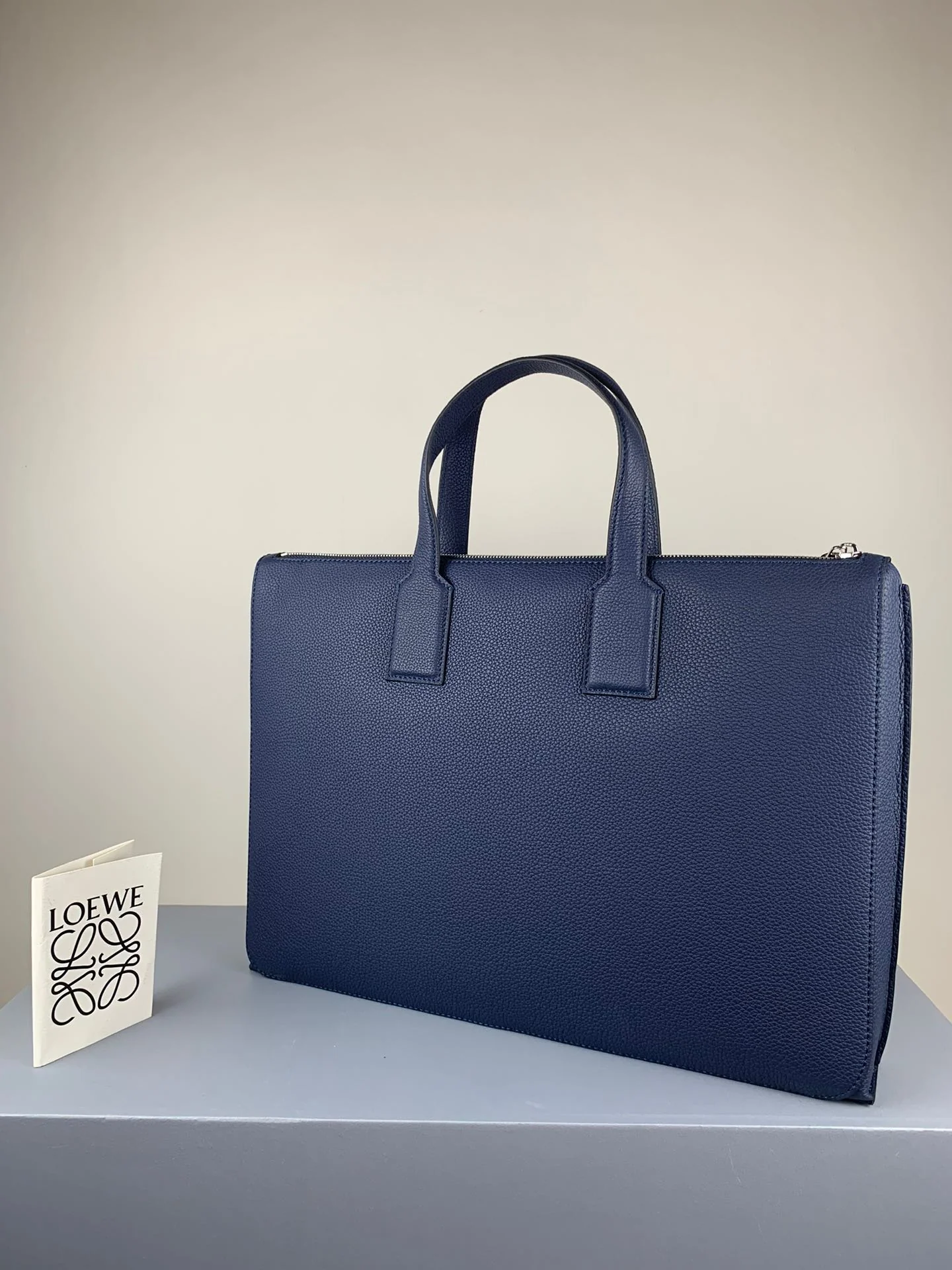 Loewe-goya-simple-briefcase