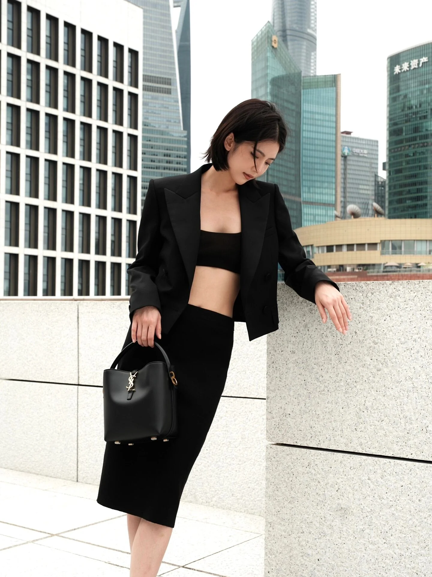 Сумка-ведро YSL Le 37 - Маленькая - Черная