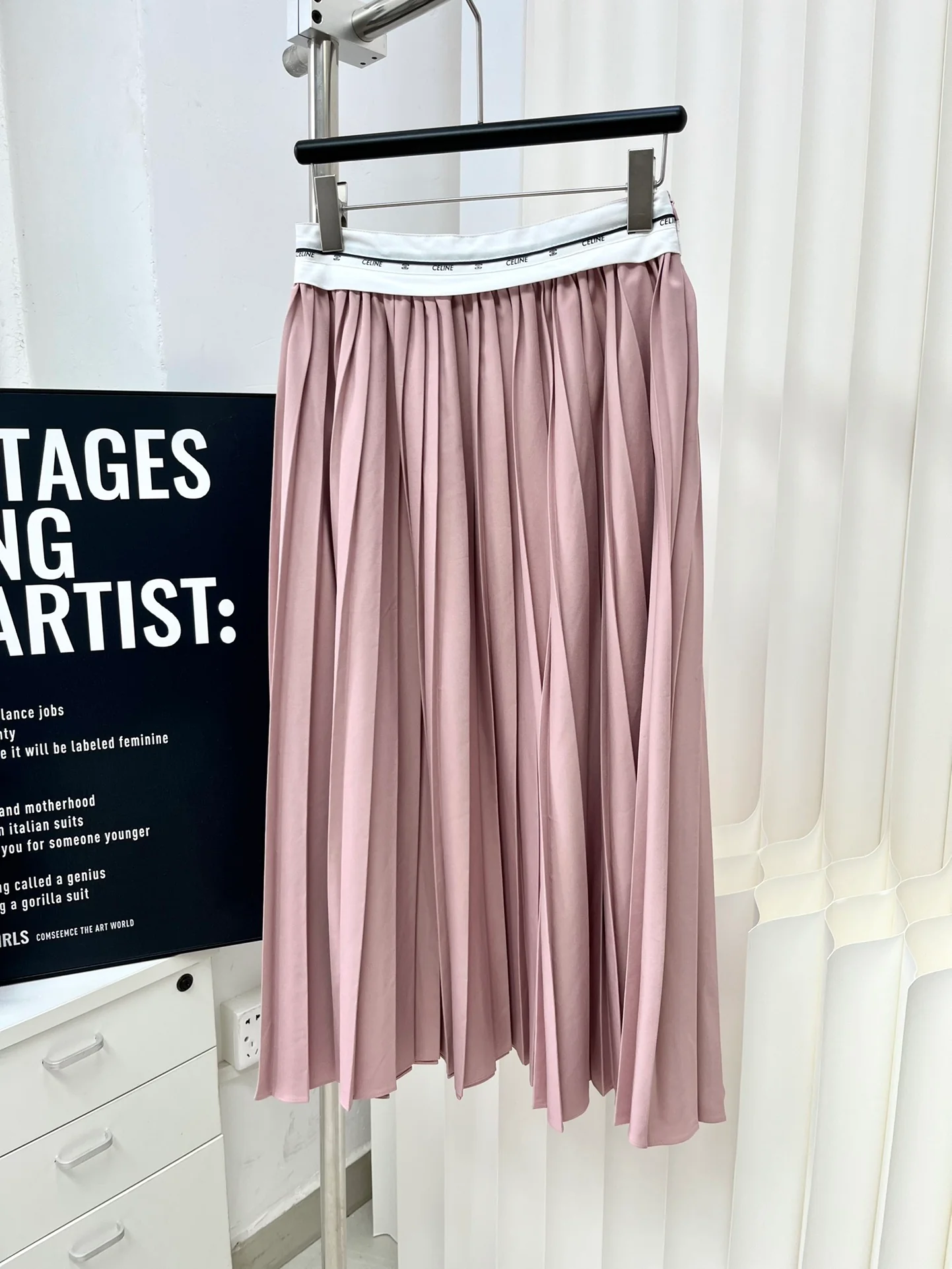 Плиссированная юбка-миди А-силуэт Celine 2403 ручной работы - розовая