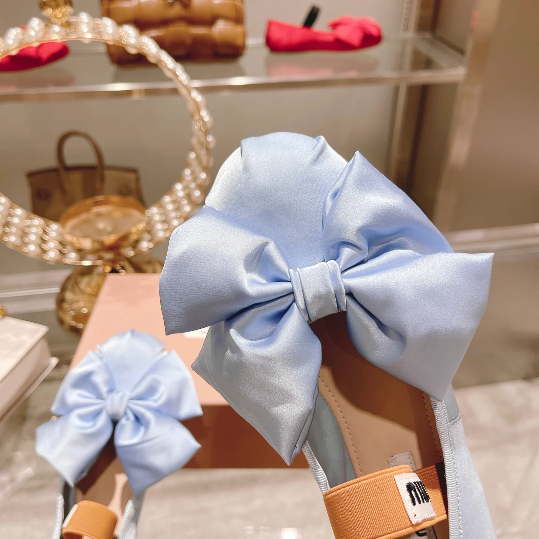 Miu Miu - Новинка сезона осень/зима 2022 - Балетки с бантом - Синие