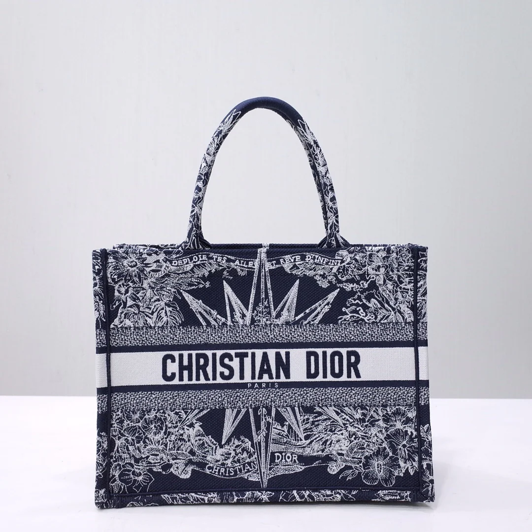 Сумка-тоут Dior с винтажным принтом — средний размер 36,5 см.