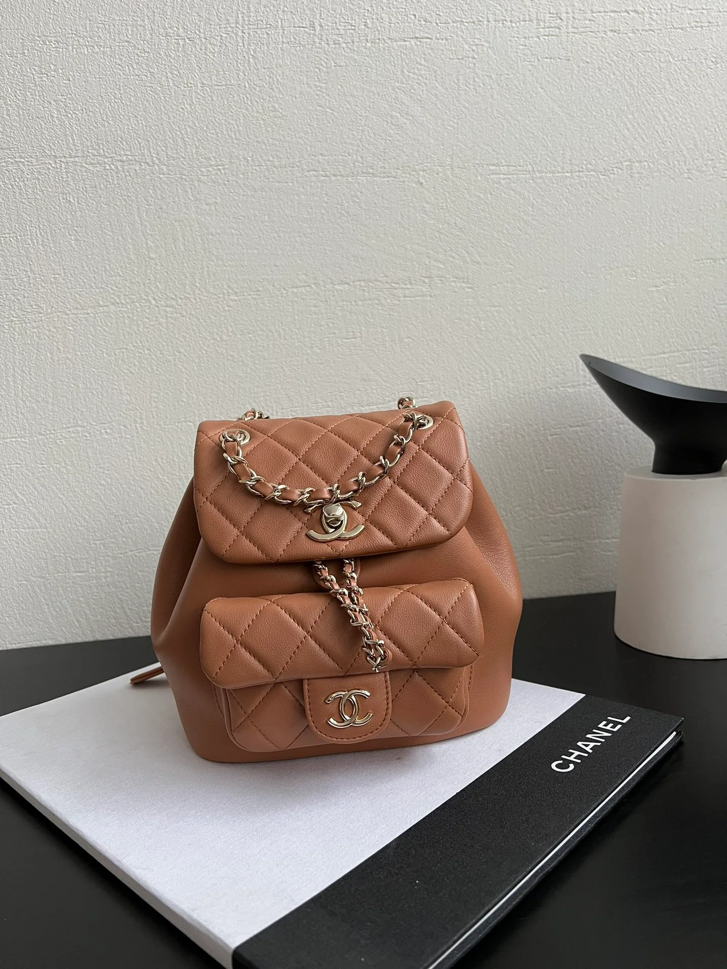 Рюкзак Chanel 24p - Карамельный, маленький