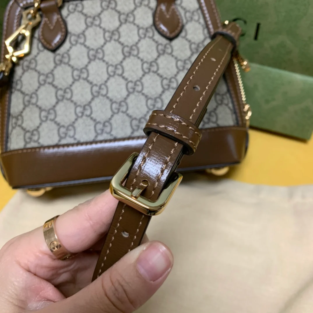 Gucci-1955迷你贝壳包