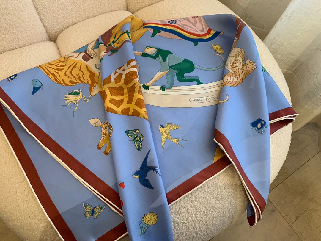 Hermes - Аромат лаванды - 90 шелковых шарфов